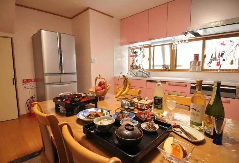 Majatalo Daichan Farm Guest House