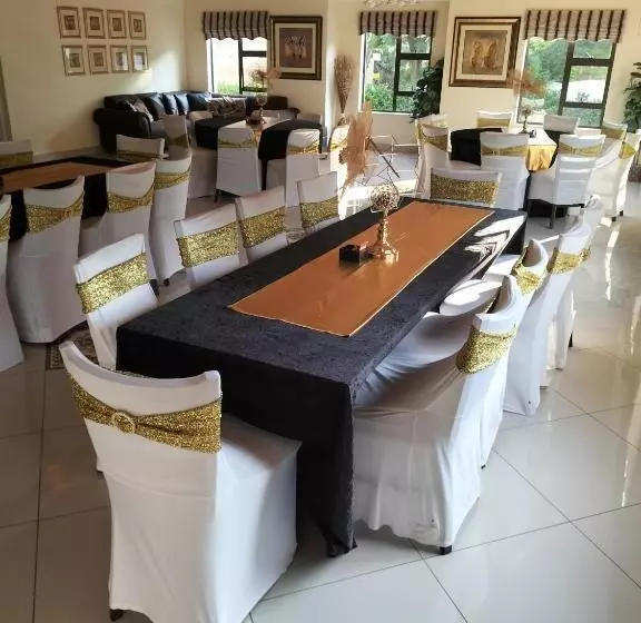 Majatalo Ecotel Southgate