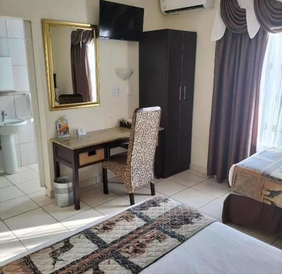 Majatalo Ecotel Southgate