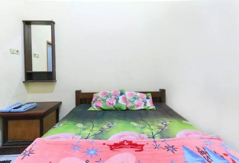 Pension Erysa Juanda