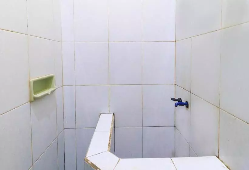 Pension Erysa Juanda