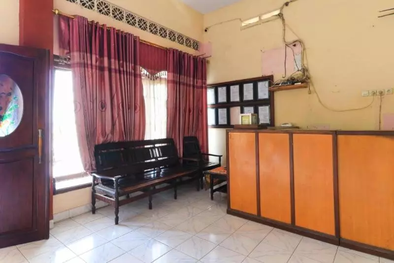 Pension Erysa Juanda