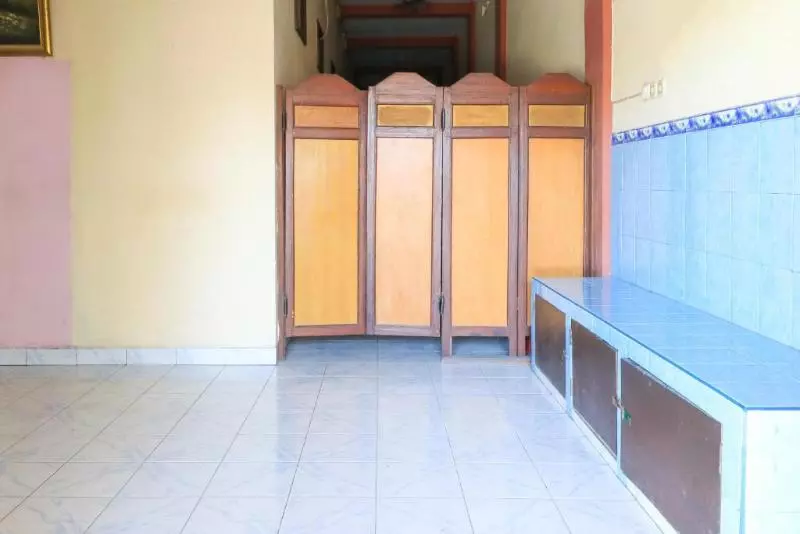 Pension Erysa Juanda