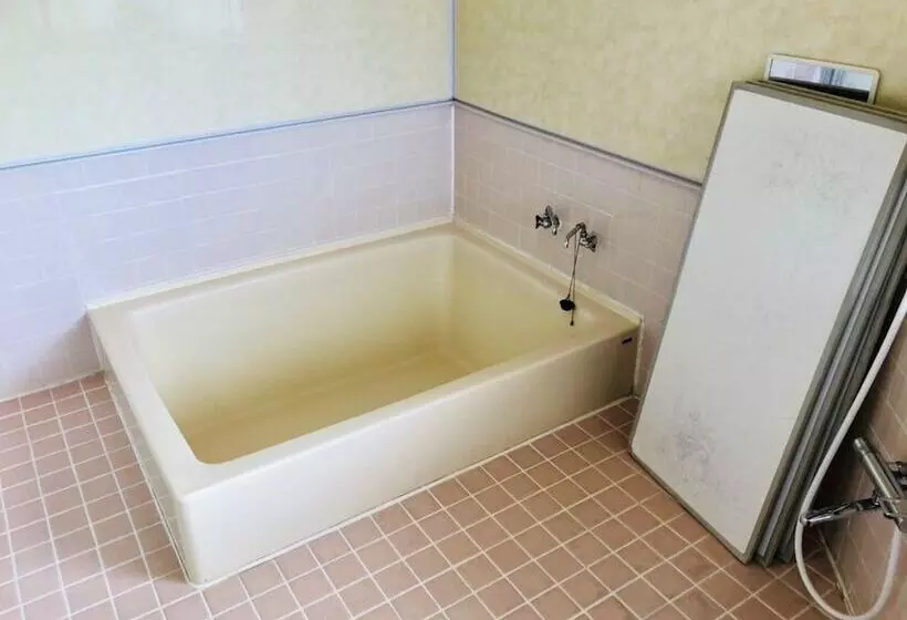 Majatalo Takamasu Minshuku