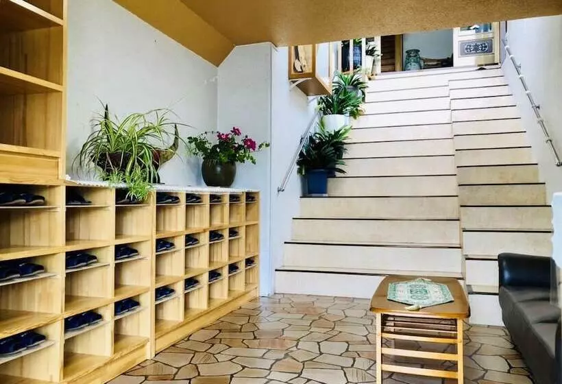 Majatalo Takamasu Minshuku