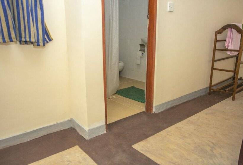 Пансион The Hilltop Eco Homestay