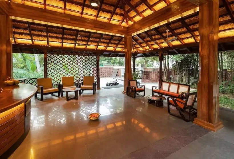 リゾートホテル Rvr Sarovar Portico Dindi