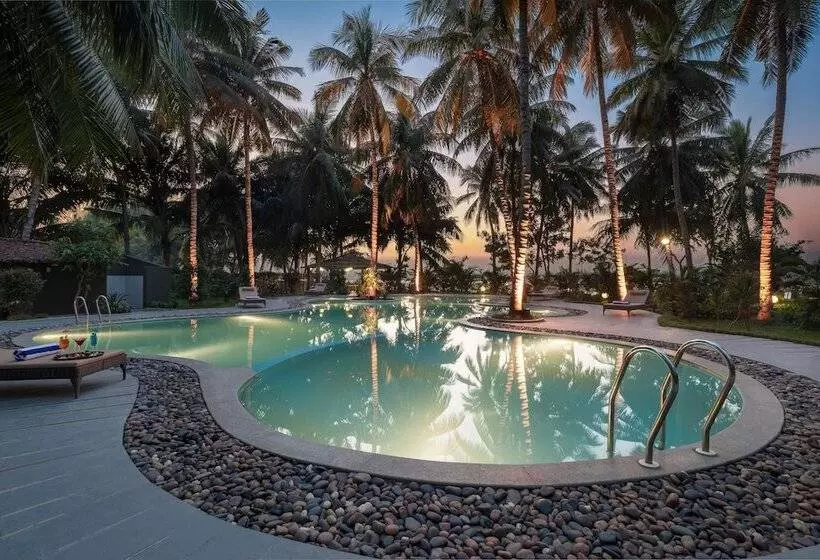 リゾートホテル Rvr Sarovar Portico Dindi