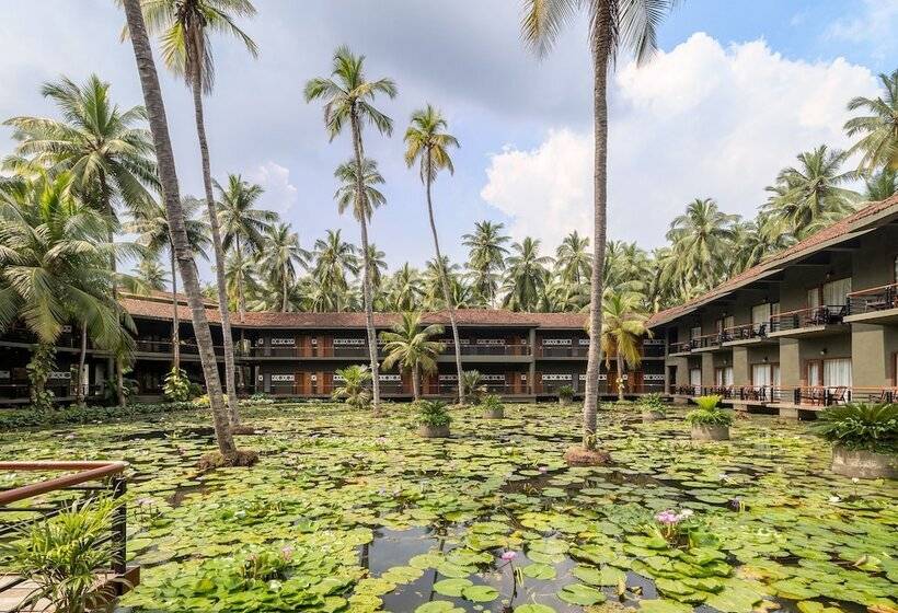 منتجع Rvr Sarovar Portico Dindi