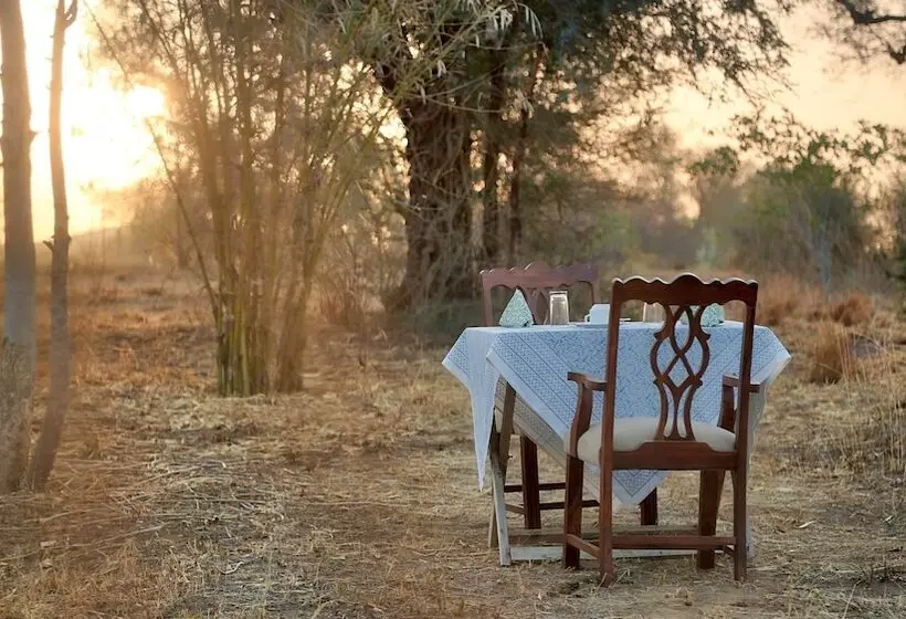 リゾートホテル The Imperial Farm Retreat Jaipur   A Weekend Gateway