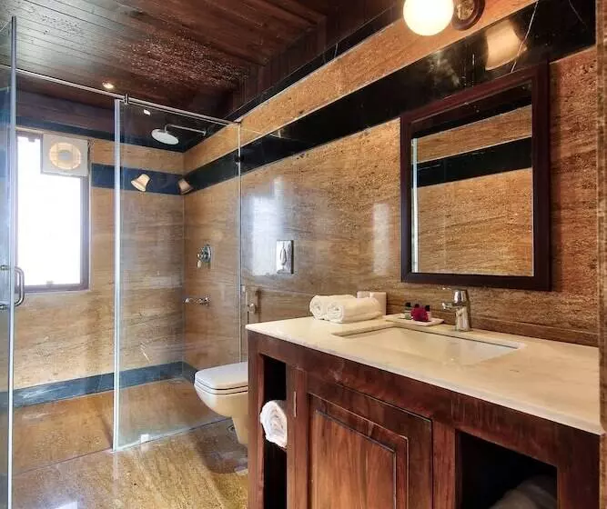 リゾートホテル The Imperial Farm Retreat Jaipur   A Weekend Gateway