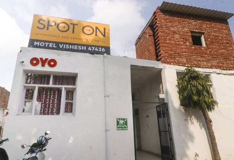 Spot On 47436 Motel Vishesh
