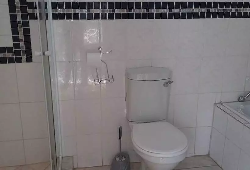 Vicky B Bed And Breakfast