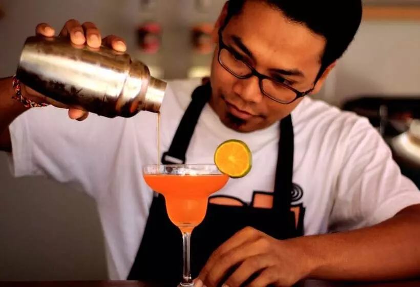 Aamiaismajoitus (B&B) La Mogi Cottage