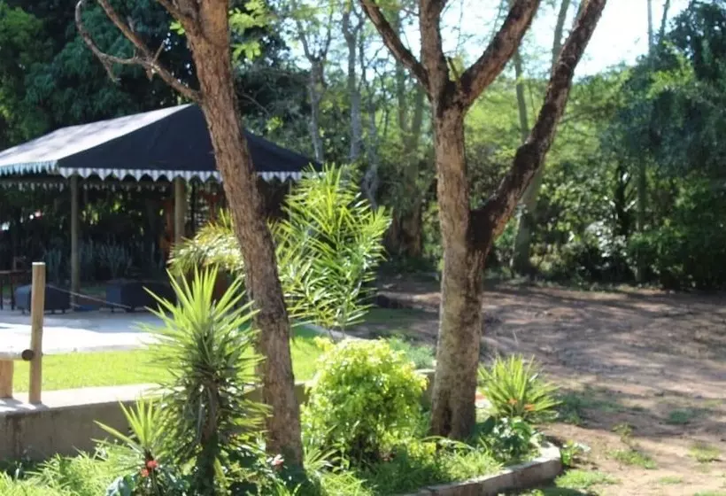 Aamiaismajoitus (B&B) Riverside's Kaia