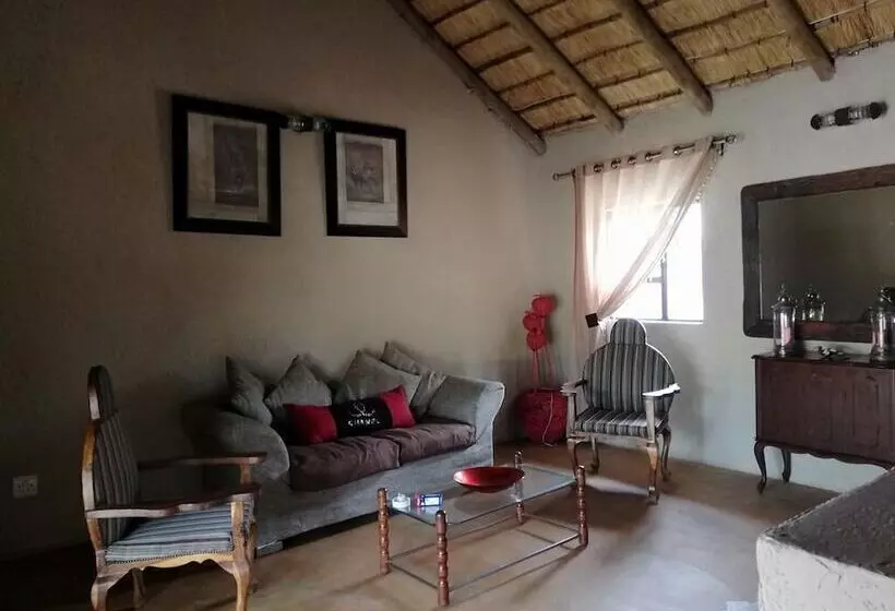 Aamiaismajoitus (B&B) Riverside's Kaia