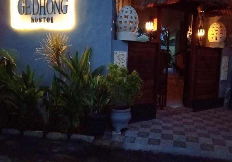 Gedhong Hostel