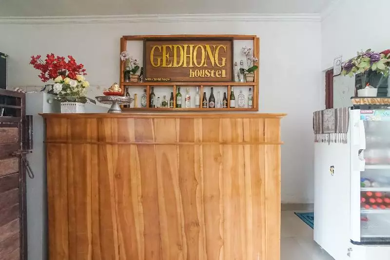 Gedhong Hostel