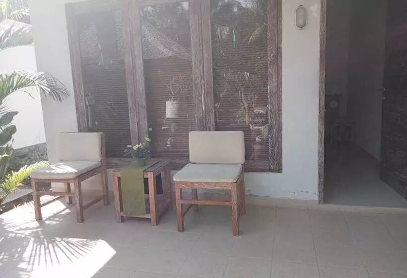 Hotelli Araminth Villa & Spa