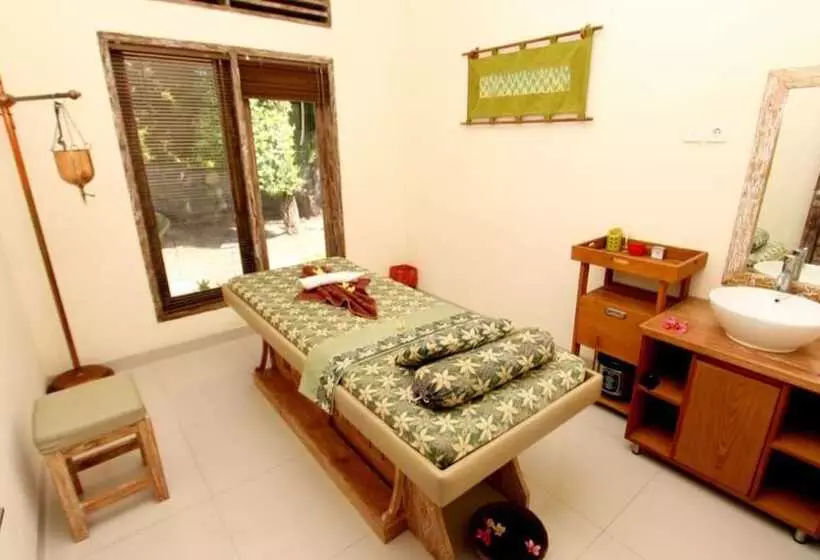 Hotelli Araminth Villa & Spa