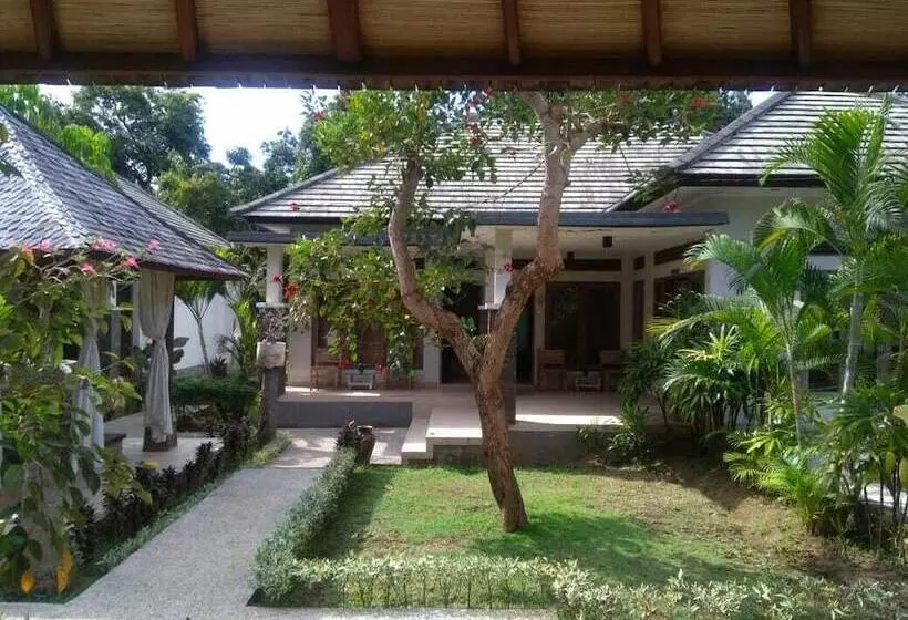 Hotelli Araminth Villa & Spa