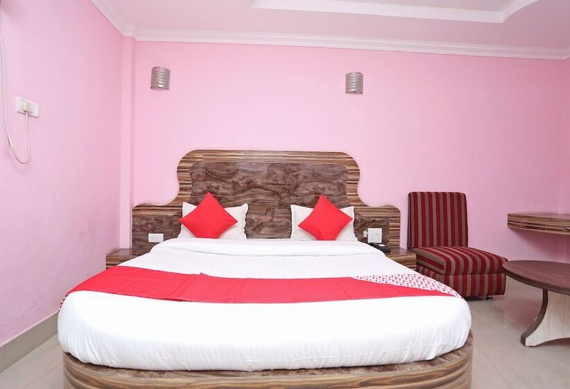 בית מלון כפרי Benjamin By Oyo Rooms