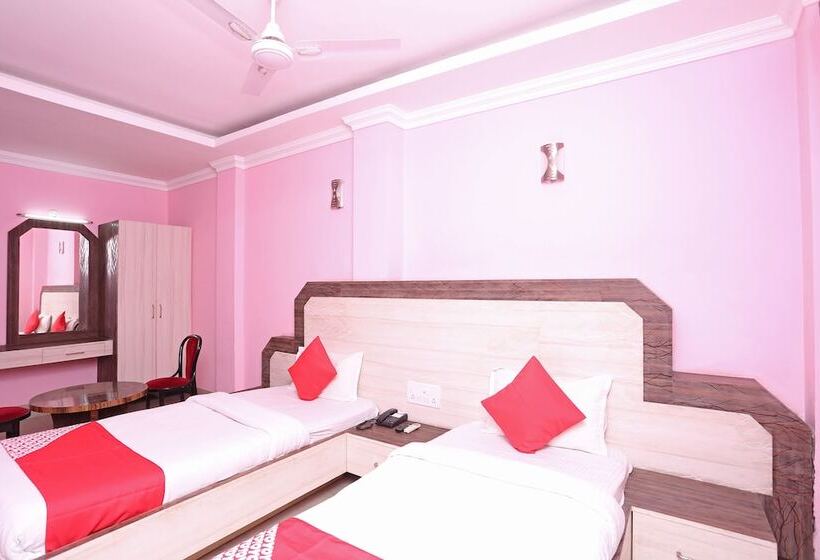 בית מלון כפרי Benjamin By Oyo Rooms