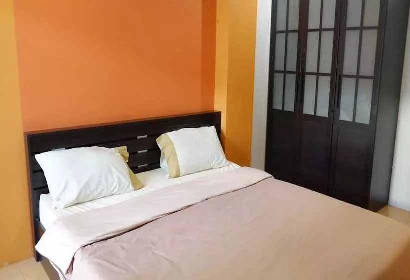 ホテル Iyara Apartment