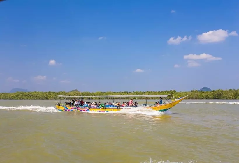 Hotelli Jamesbond Bungalow Koh Panyee