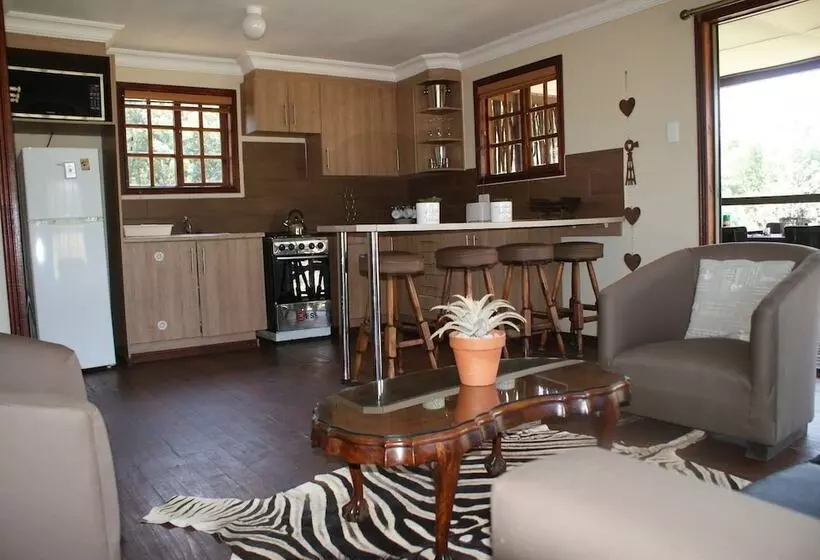 Hotelli Riverman Cabin