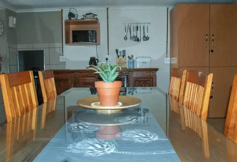 Hotelli Riverman Cabin