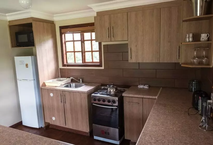 Hotelli Riverman Cabin