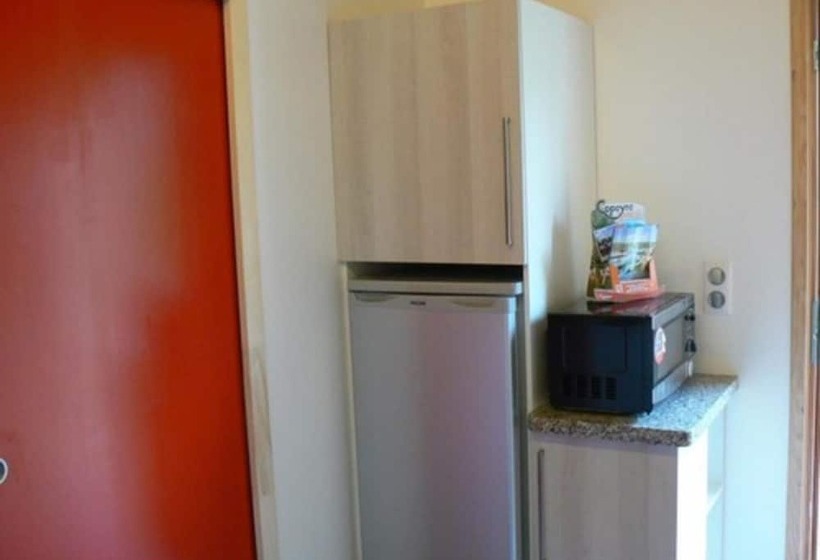 田舎風ホテル Le Jardin De Beyssin