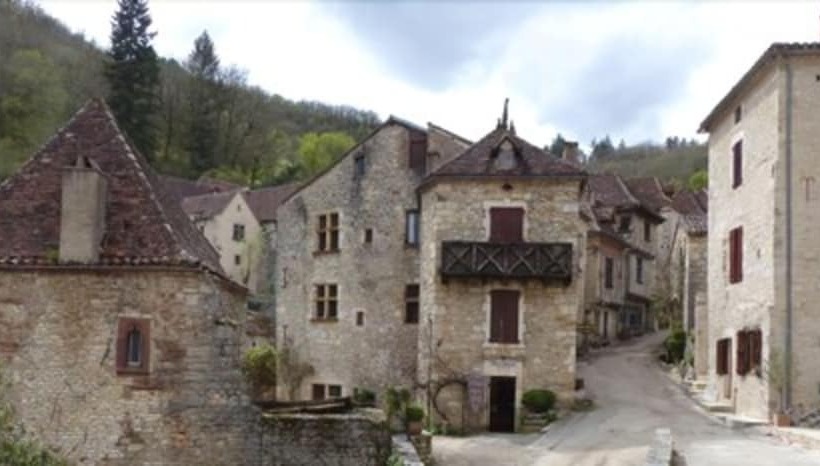 田舎風ホテル Le Jardin De Beyssin