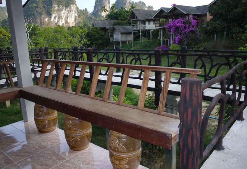 Отель Smiley Bungalow