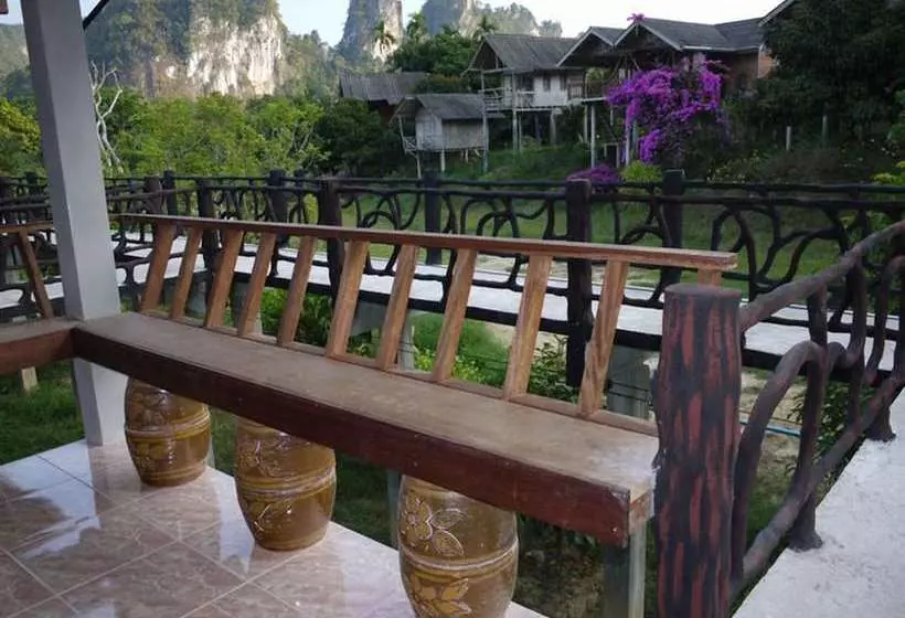 Hotelli Smiley Bungalow