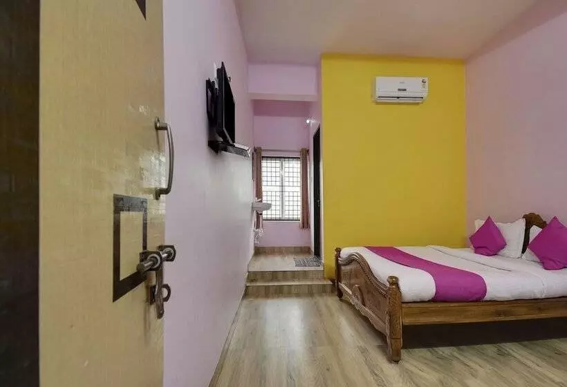 Hotelli Spot On 48860 Anil Lodge