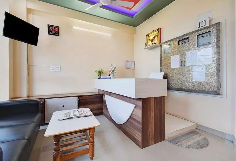 Hotelli Spot On 48860 Anil Lodge