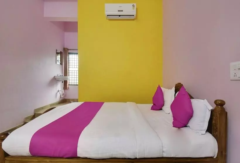 Hotelli Spot On 48860 Anil Lodge