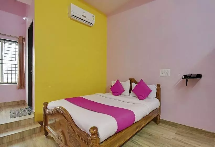 Hotelli Spot On 48860 Anil Lodge