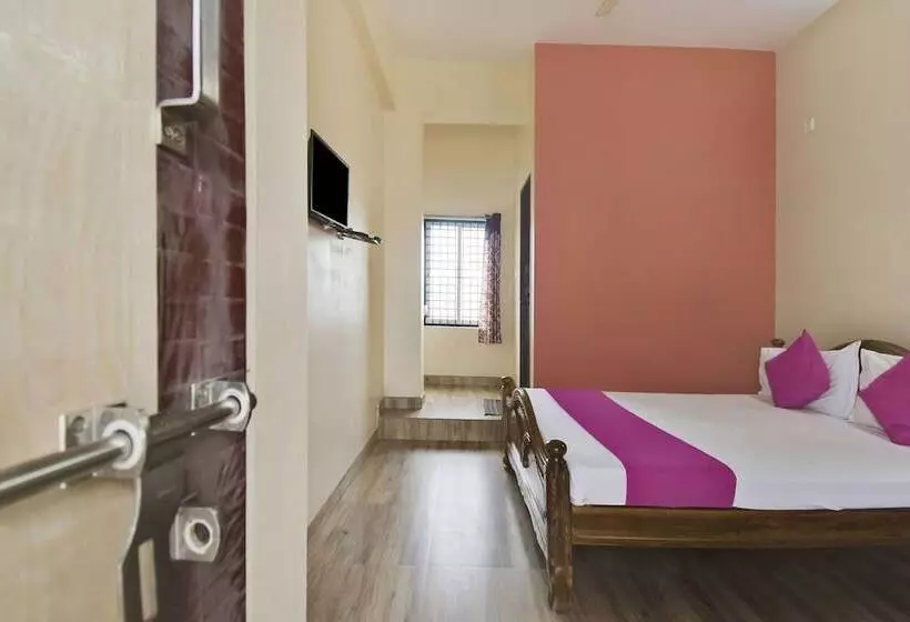 Hotelli Spot On 48860 Anil Lodge