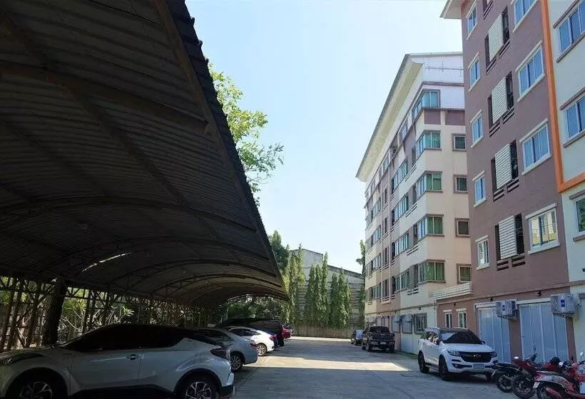 Hotelli The Park Bangyai Residence