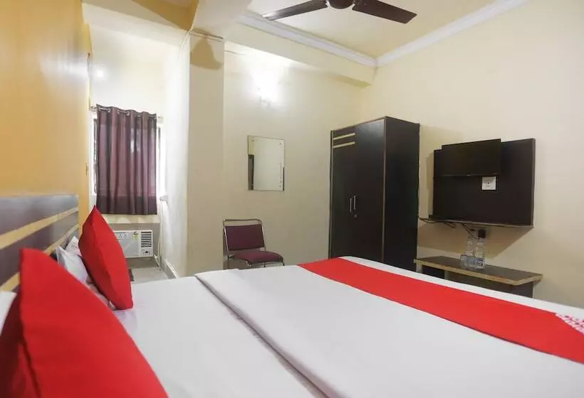 ホテル Trishakti By Oyo Rooms