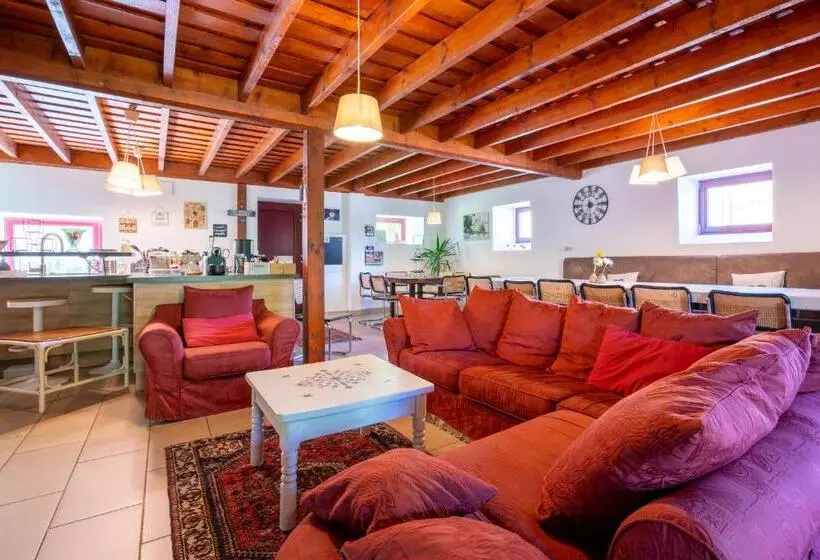 Majatalo Le Vieux Nayeu