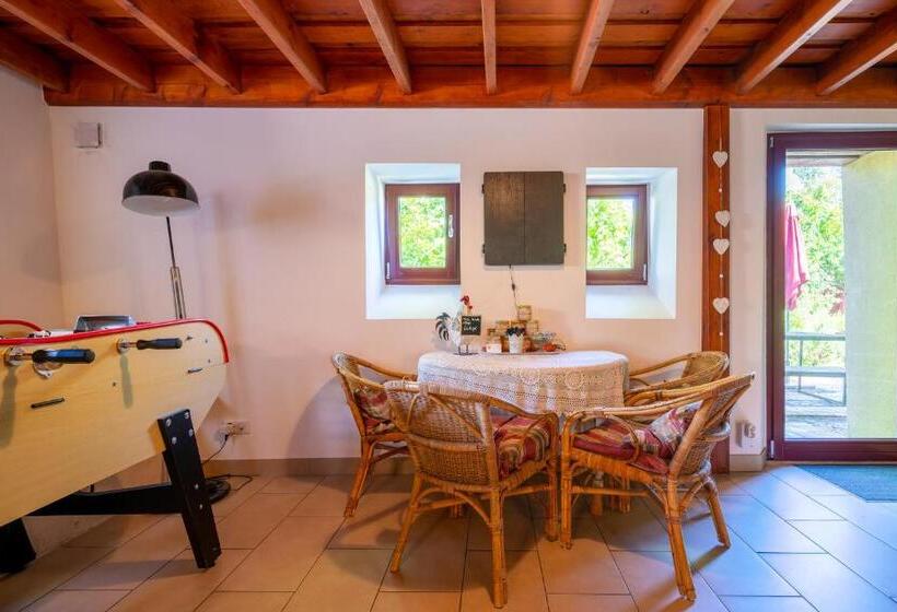 פנסיון Le Vieux Nayeu