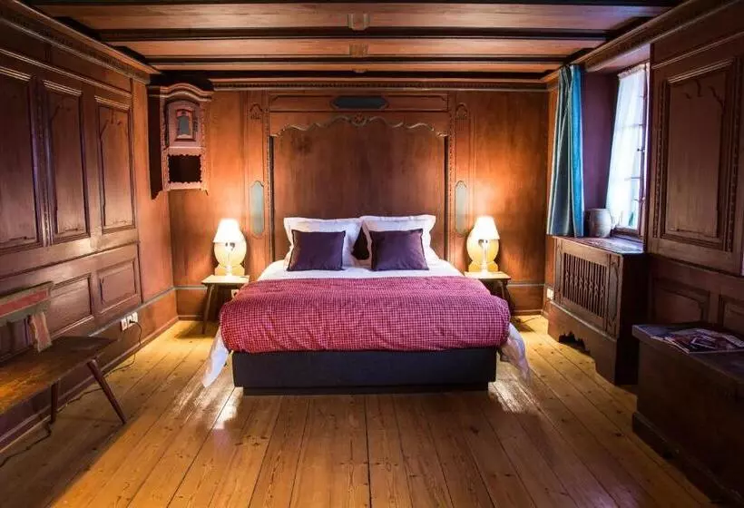 ペンション Unter Der Linde