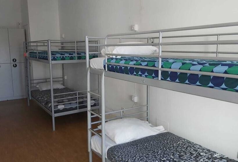 Porto Downtown Hostel