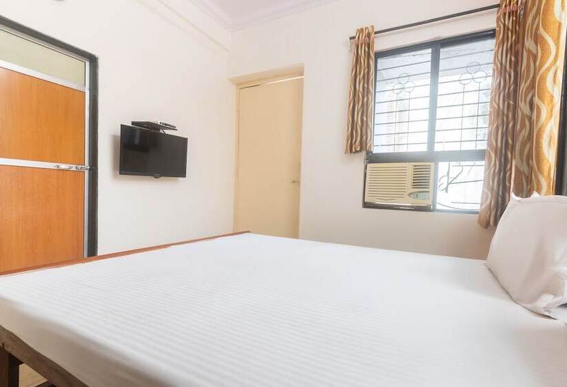 Spot On 43046 Hotel Saitej