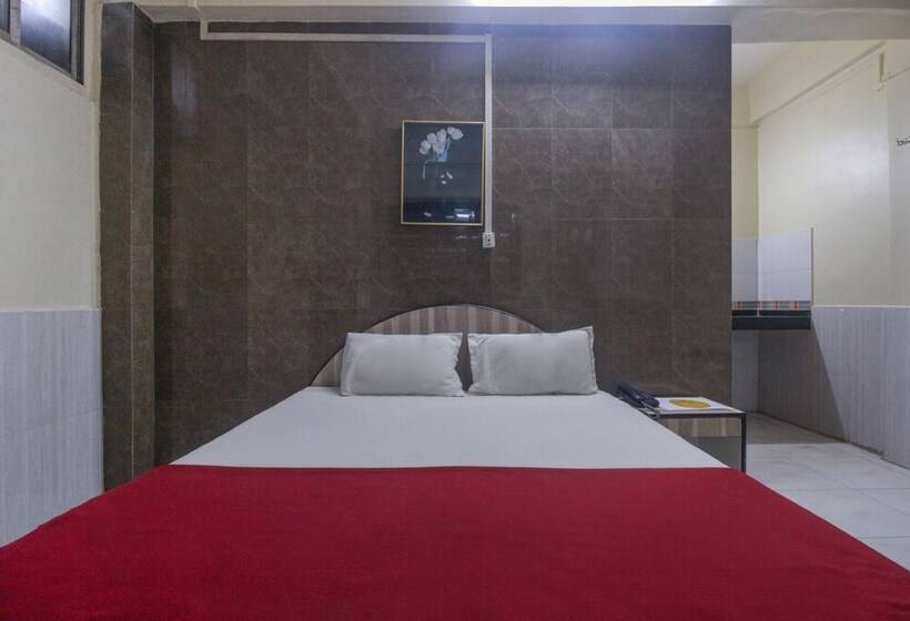 Spot On 49319 Hotel Welcome