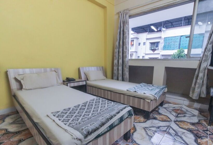 Spot On 49319 Hotel Welcome